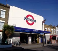 Arsenal tube station