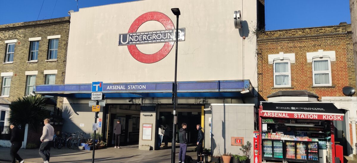 Arsenal Tube Station