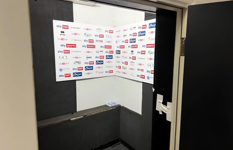 TV-interview rum - Mere slidt end det vises på TV